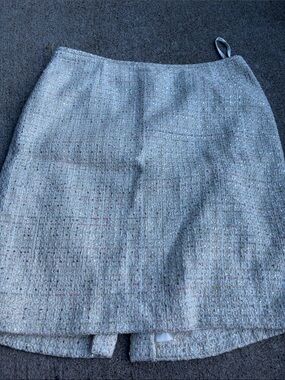 Classic Tweed White Pencil Skirt